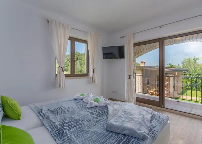 Roma Βίλα Baderna